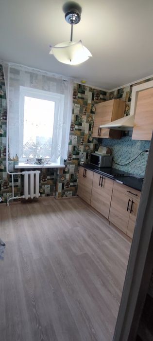 Оренда 2х кімн. квартири  в р-ні Сєдова. Світло Є постійно.