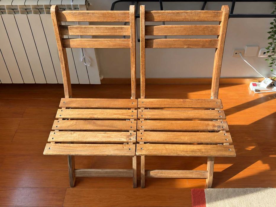 Conjunto IKEA ASKHOLMEN – Mesa + 2 cadeiras dobráveis
