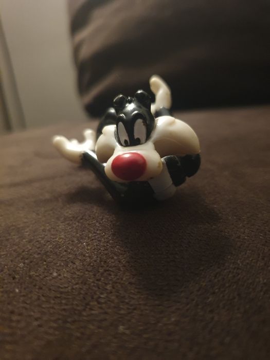 Zabawka figurka kot Sylwester