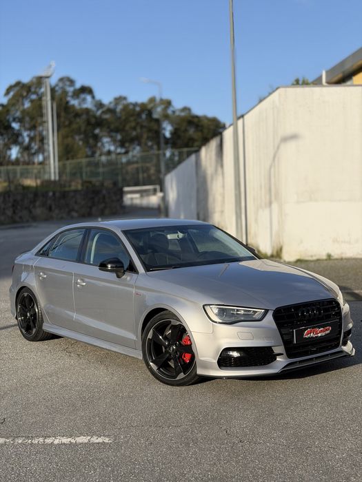 Audi A3 Limousine 1.6 TDI S-LINE kit RS3