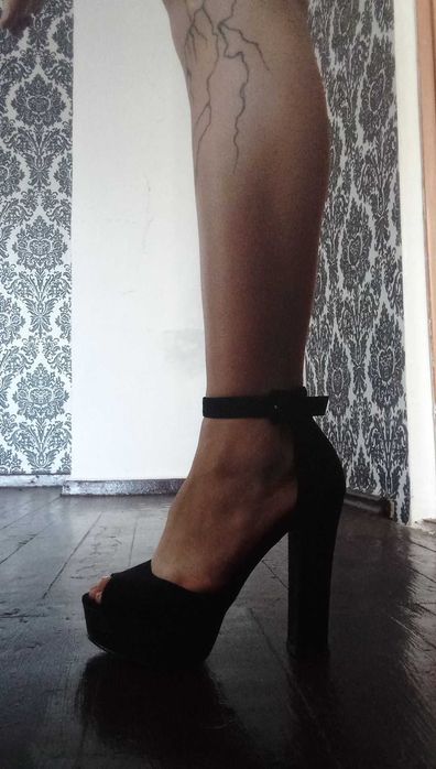 Туфли на каблуке