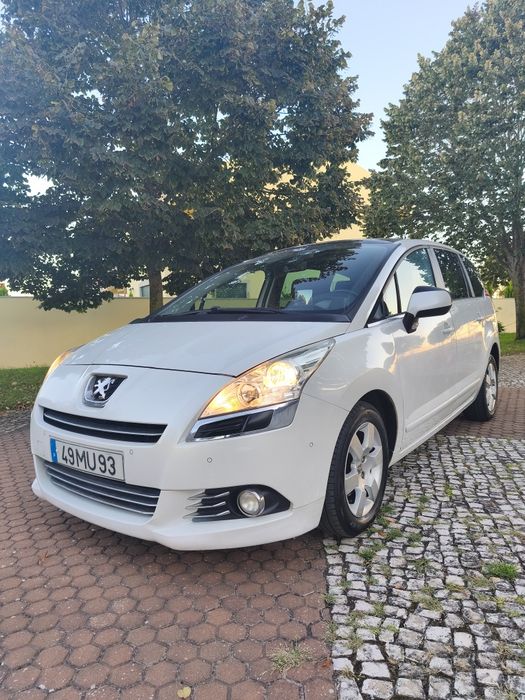 Peugeot 5008 1.6hdi. (Gasóleo)