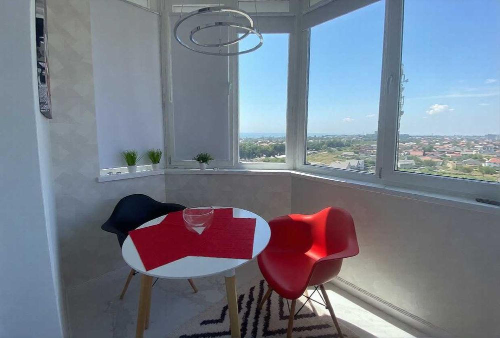 Продам 2-кімнатну квартиру в ЖК «Форрест». Фонтанка