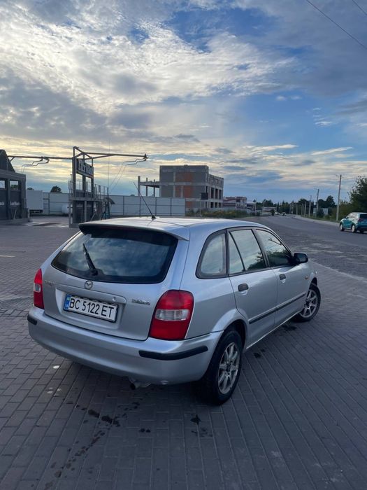 Продам мазду 323f