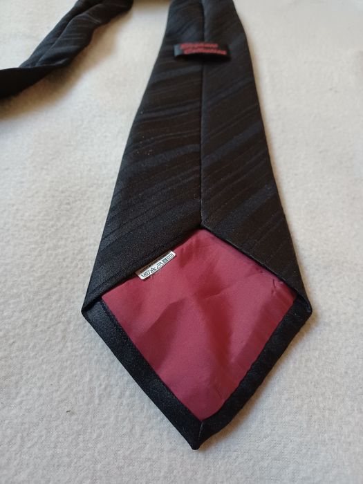 Krawat meski czarny w paski matowy elegancki