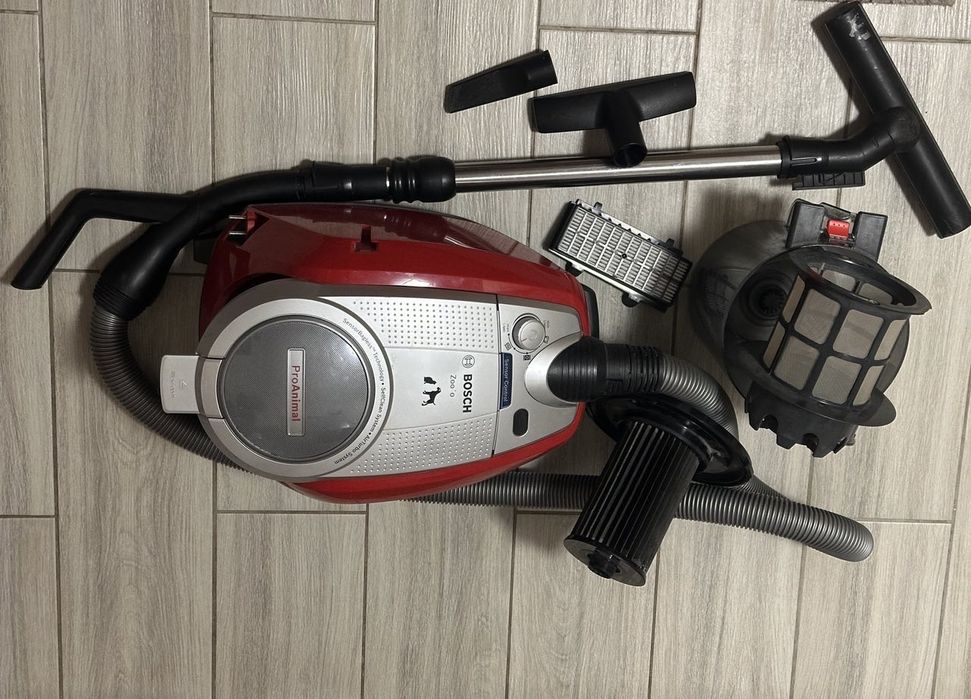 Продам пылесос BOSCH