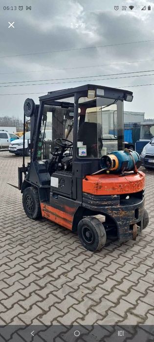 wózek widłowy TOYOTA 5FG20 zasilany gazem  3 plex 2500 udźwig