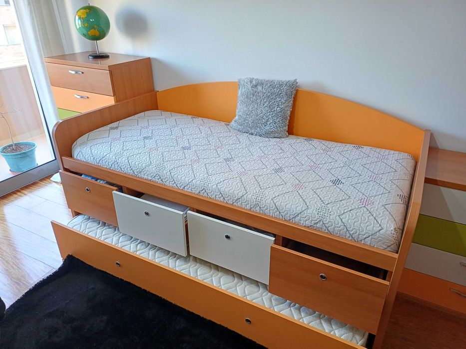 Vendo quarto/estúdio