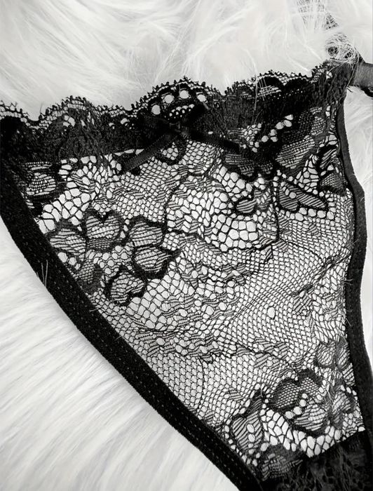 Стрінги.Труси кружевні.Набір стрінгів мереживних