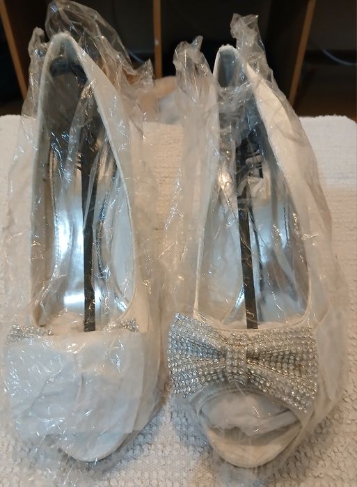 Sapatos mulher de cerimónia tam 41 Quizz