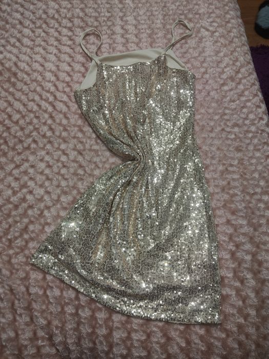 Сукня в паетках Sinsay