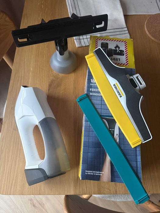 Karcher WV 6 Bath Edition + butelka ze spryskiwaczem Karcher