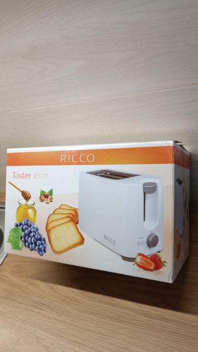 Opiekacz-toster marki RICCO. NOWY.