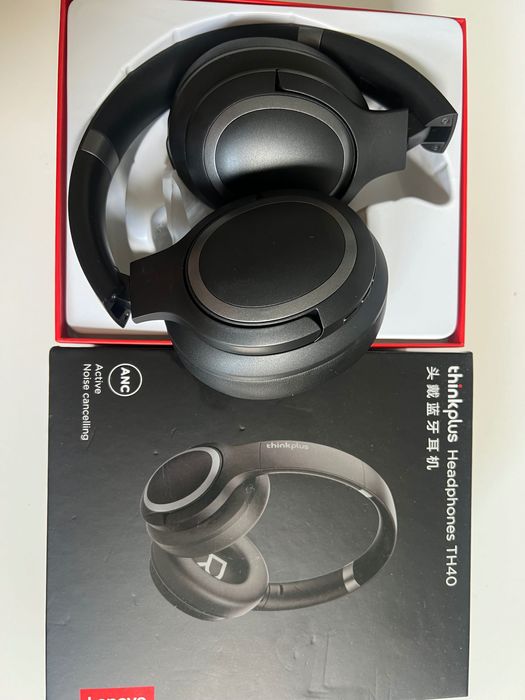 Słuchawki bezprzewodowe Lenovo TH 40