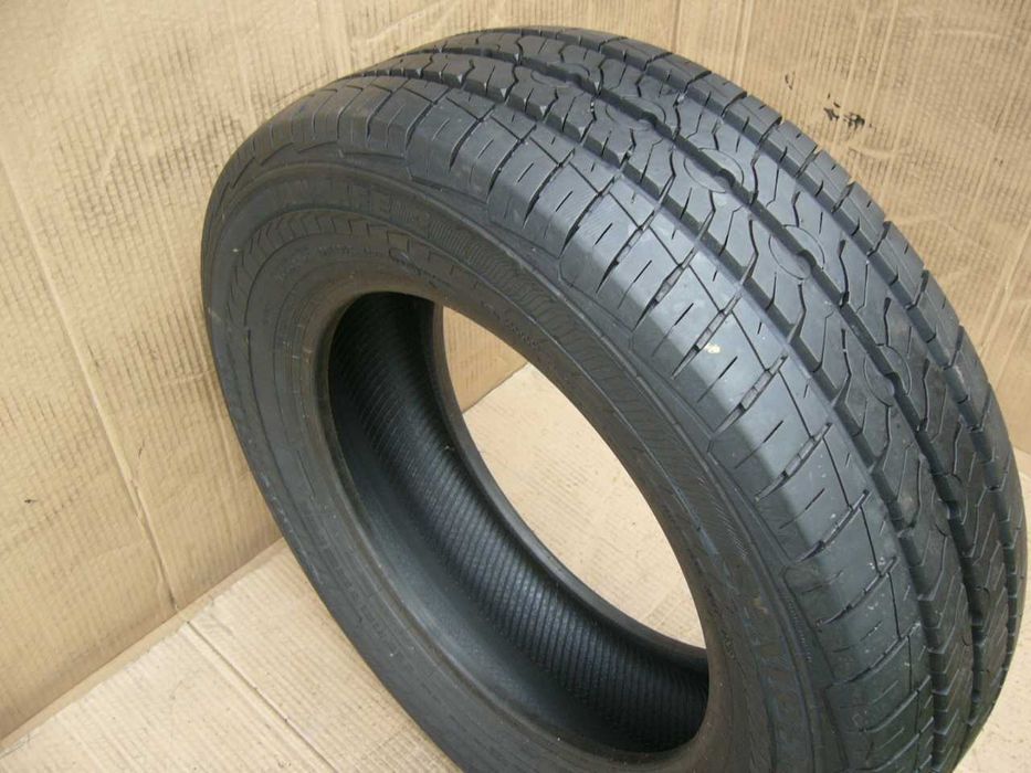 1 szt. Semperit Van-Life 2 215/65 R16c 109/107R 9mm demo