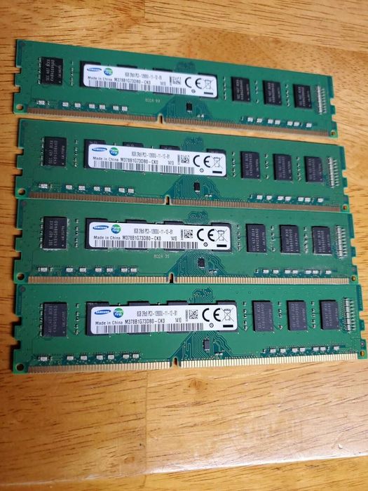Память 8Gb DDR3 DIMM PC3 разный бренд