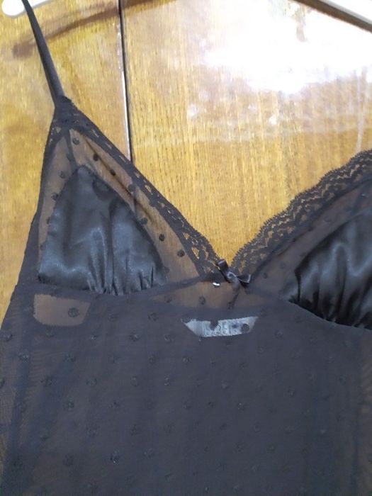 Прозора нічна сорочка