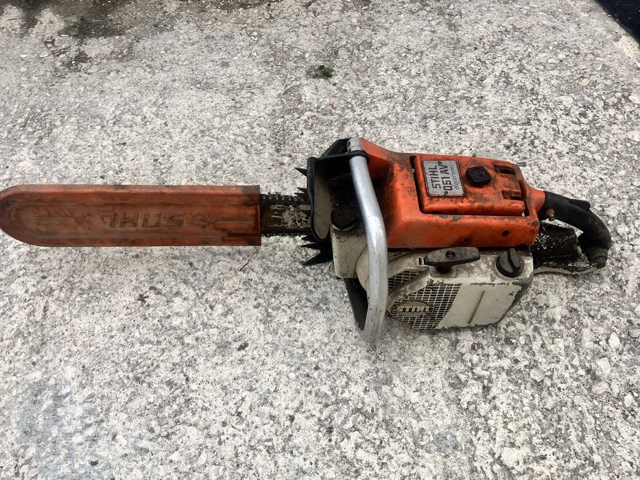 Stihl 051 AV Profissional – A trabalhar bem