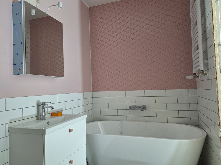 Profesjonalne Układanie Glazury  – Remonty Łazienek – Wolne terminy