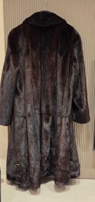 Шуба норкова, фірмова, неймовірної краси! Стан ідеальний!