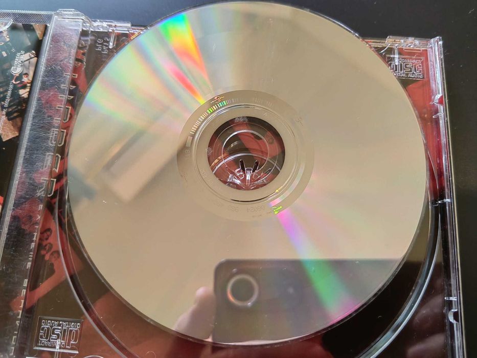 CD dos Hinder, "Extreme Behavior"