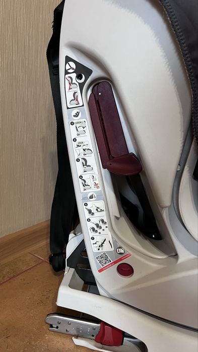 Дитяче автокрісло Britax Römer King 2