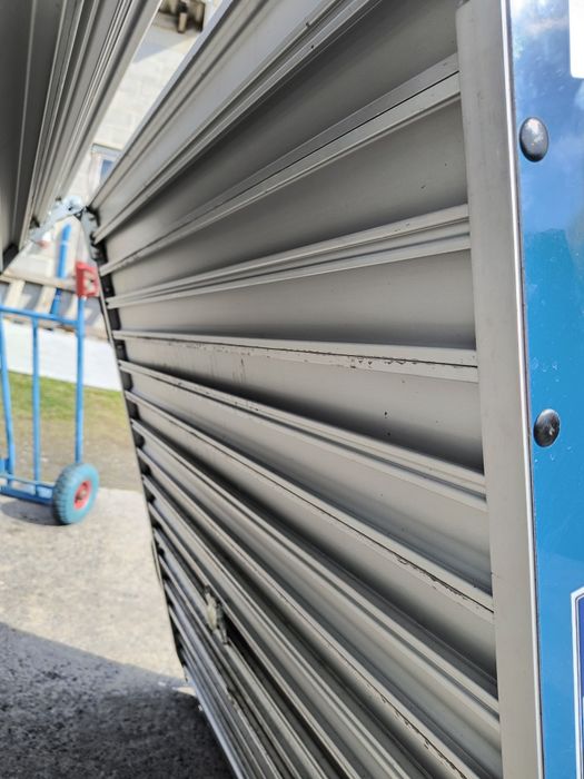 Rampa podjazdowa najazd do busa zabudowa WM system altec kurier