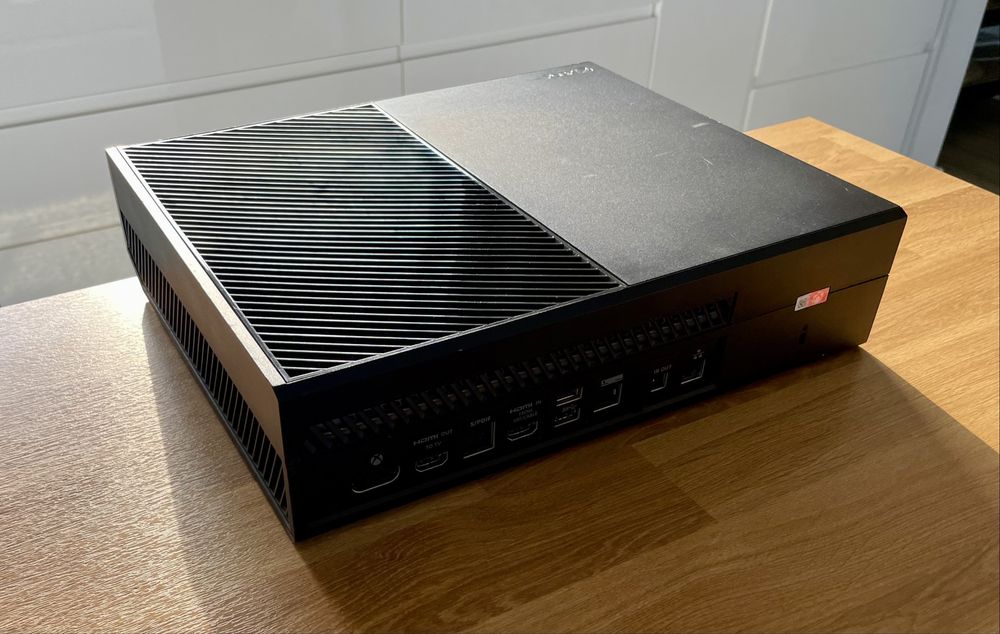 Konsola xbox one fat bdb stan po spa i czyszczeniu