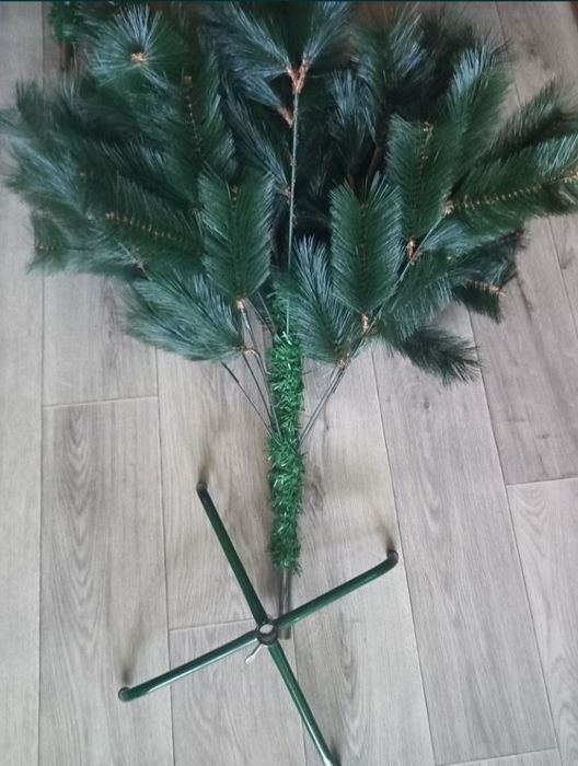Сосна искусственная 1,8 м