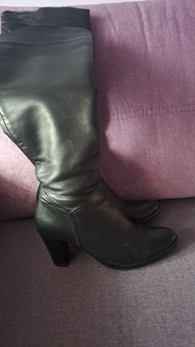 Чоботи сапожки чобітки