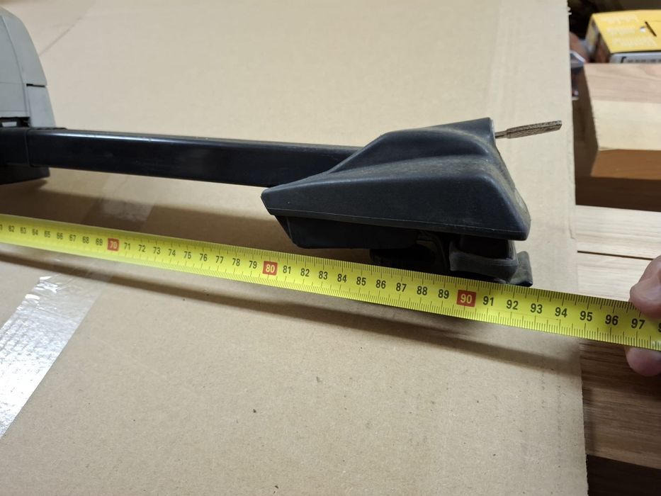 Bagażnik belka uchwyt na narty Automaxi