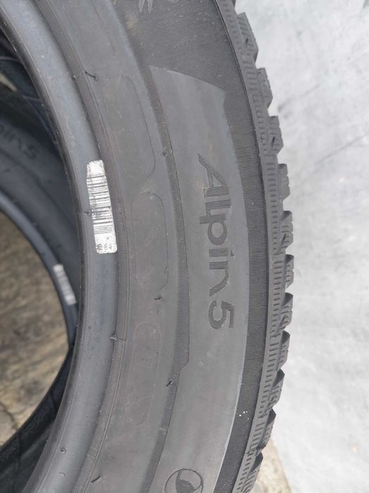 Резина зима 95% Michelin Alpin 5 205.55.16