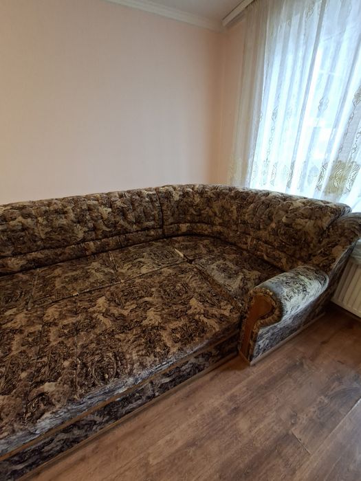Кутовий діван б/у
