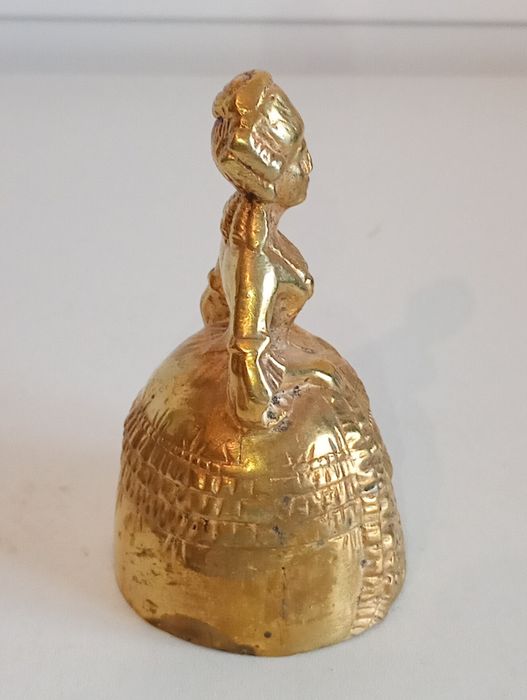 Dzwonek figurkowy(nr.lbp3)