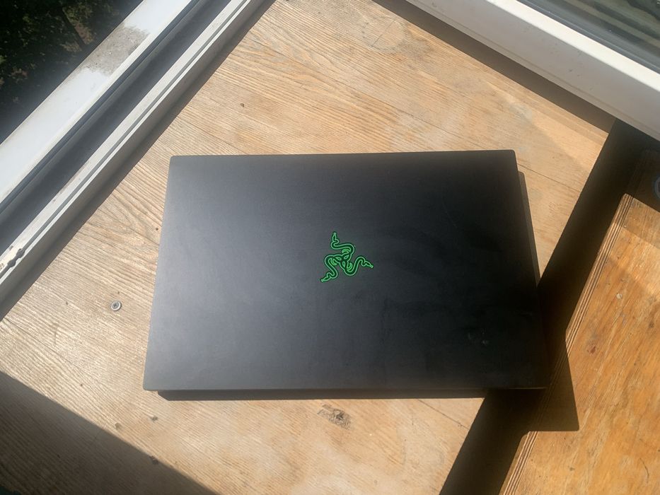 Razer blade 15.6 rtx 3070
