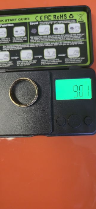 Vendo um par de alianças em ouro 19.2 k.