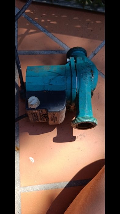 Bomba agua wilo 220V 50Hz