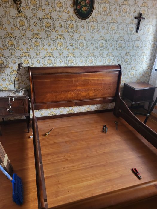 Cama em cerejeira maciça Luis Filipe