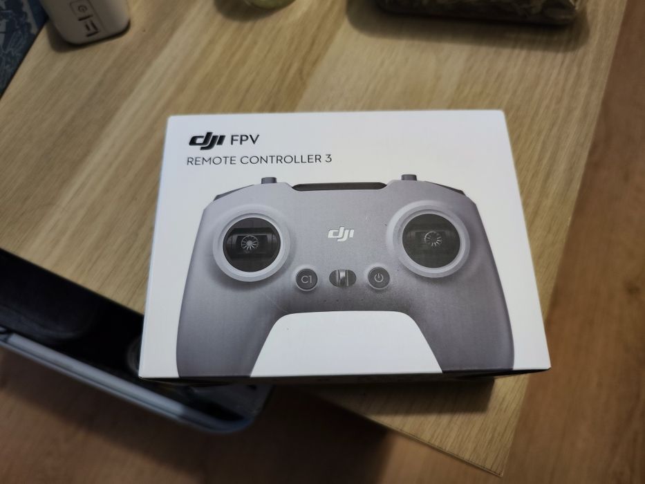 Nowy DJI FPV remote controller 3
