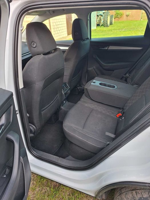 Skoda KAROQ 115 kM Diesel. Bezwypadkowy / Serwisowany