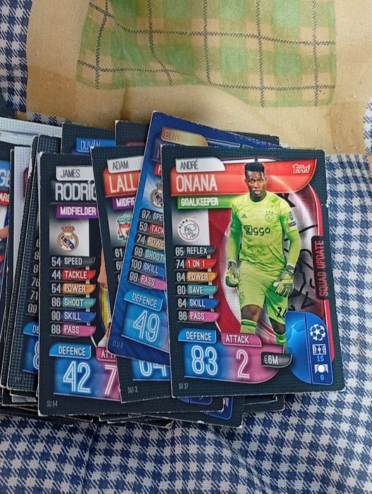 Conjunto de Vários cromos match attak Champions league