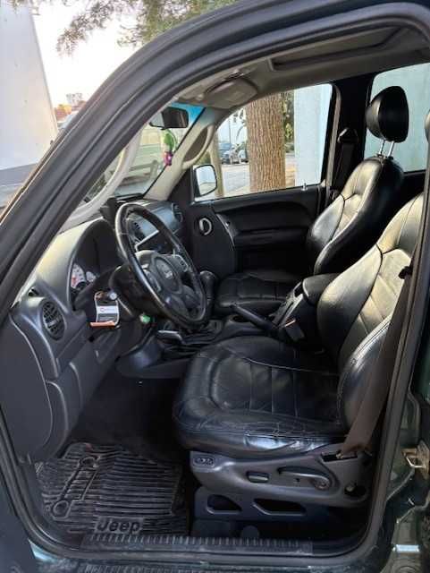 Jeep Cherokee Liberty (KJ) 2.5 CRD Limited Edition