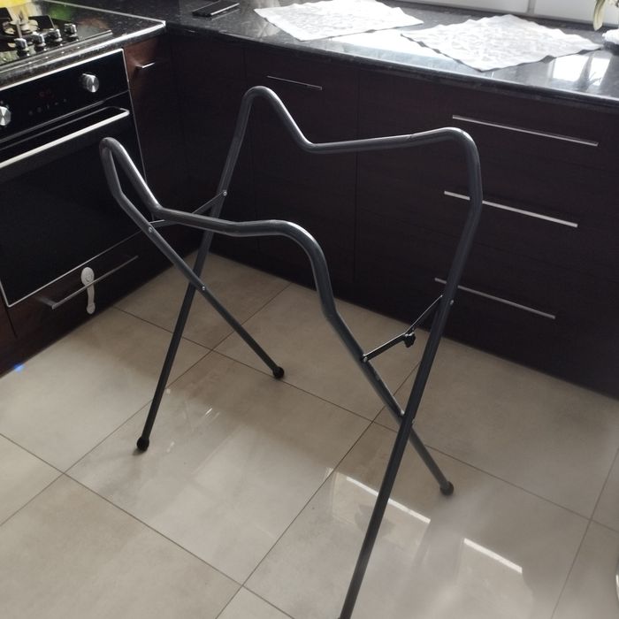 Stojak na wannę jak nowy