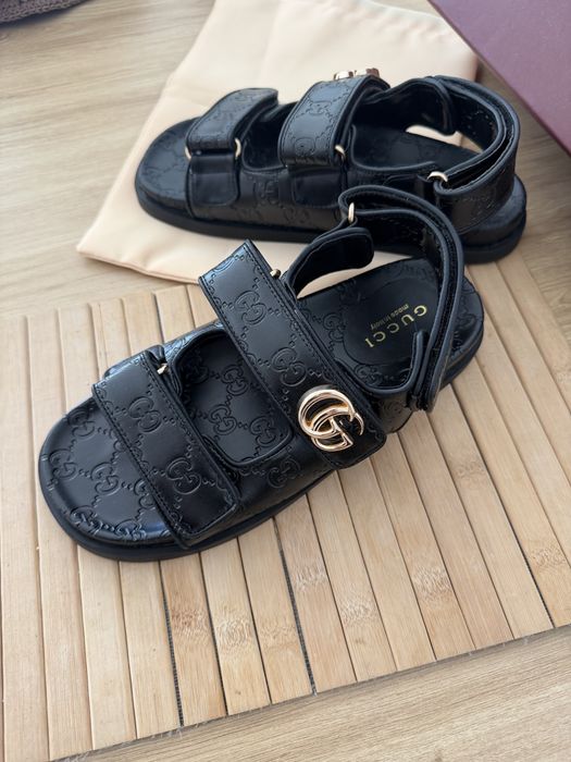 Sandały Gucci Double G Klapki GG Monogram Interlocking G