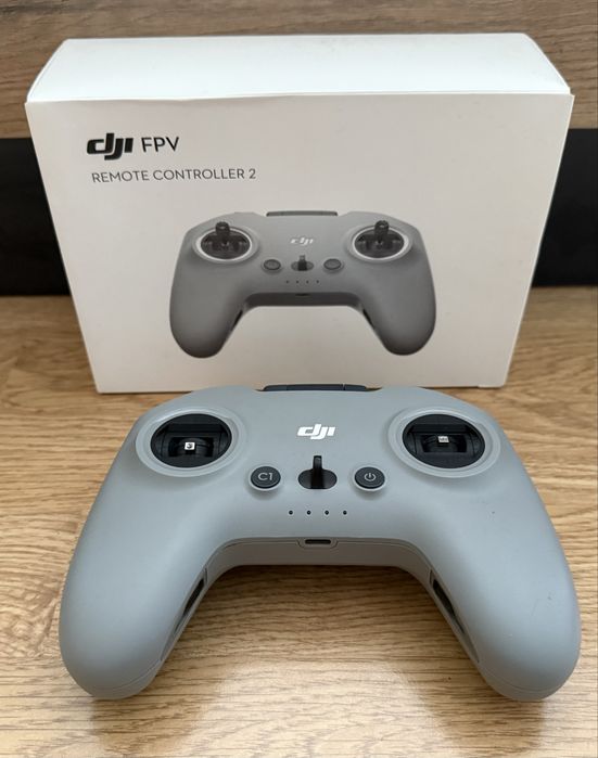 Dron FPV SpeedyBee Mario 5 + Google, kontroler i dodatki