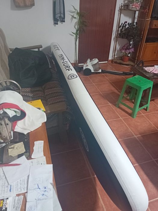 Usado 3 ou 4 vezes. Como novo. Troco por pc portátil  a funcionar.