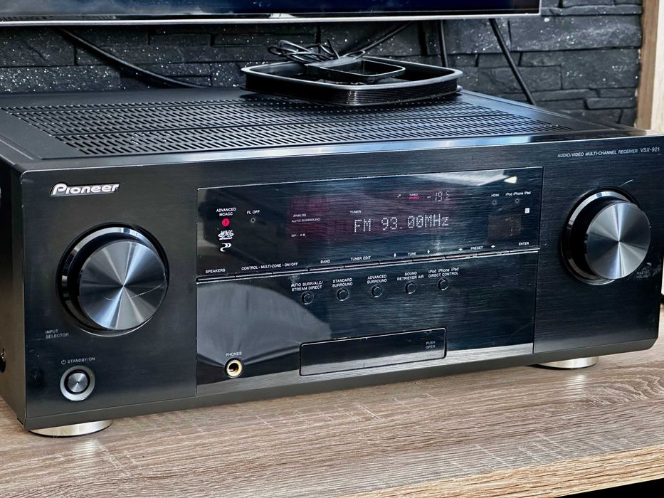 Pionieer VSX- 921 - Amplituner + org. pilot 7.1 150 Wat na kanał HDMI