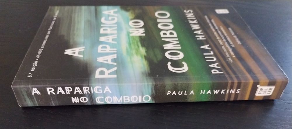 A rapariga no comboio