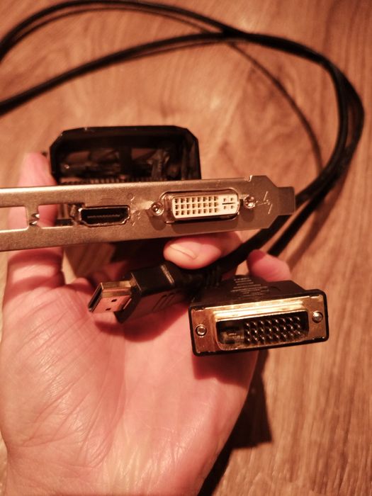 NVIDIA GeForce GT 430 Gigabyte Karta graficzna low profile