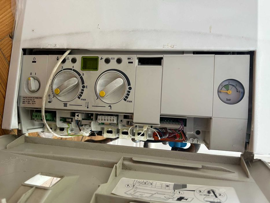 Caldeira a gás Junkers EuroMAXX como nova